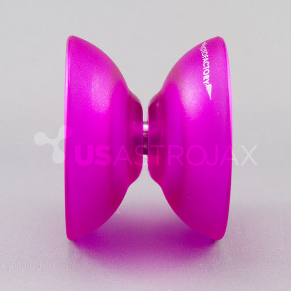 YoYoFactory Flight Offstring Yo-Yo - Translucent Purple + FREE STRINGS